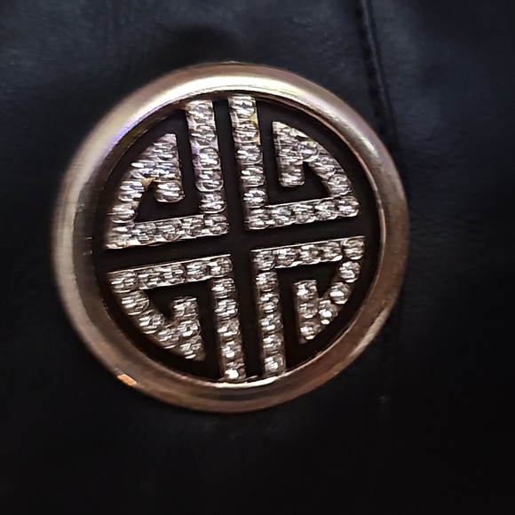 Tall Black heeled boots - Picture 3 of 3